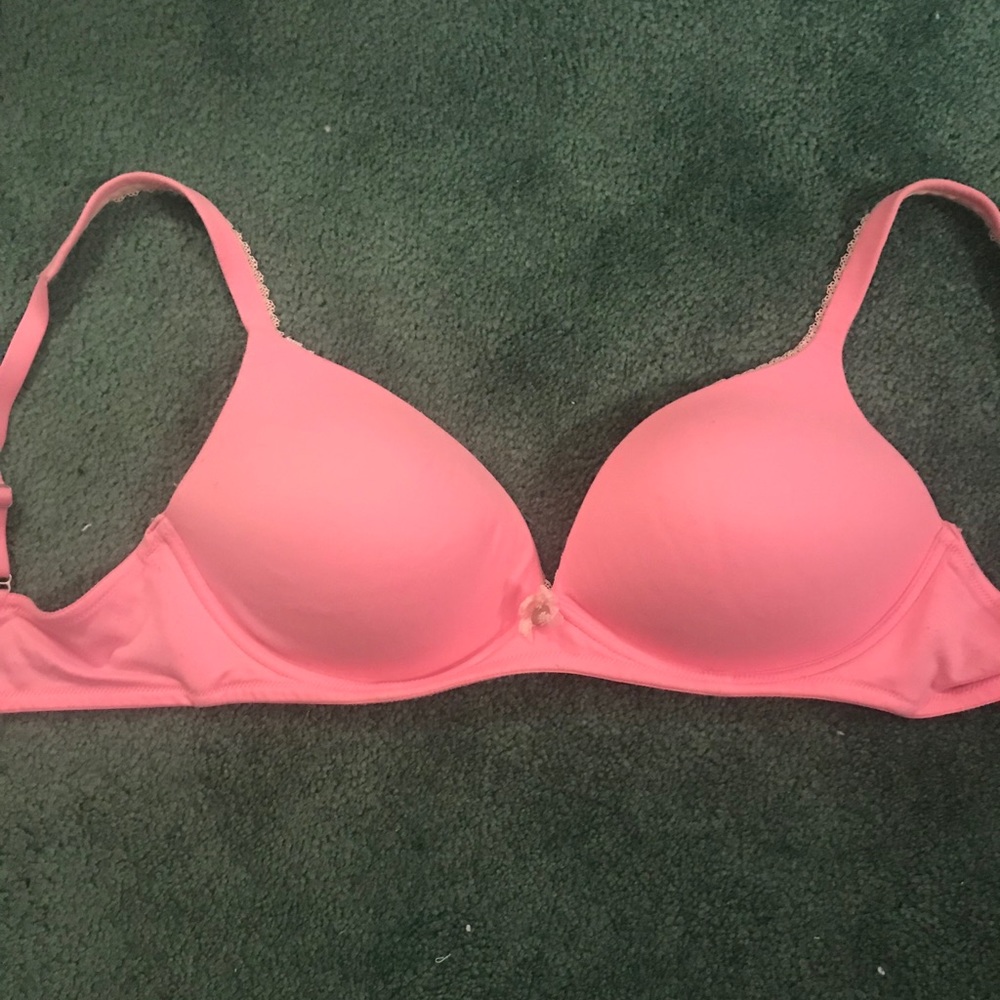 Wireless 34d VS bra